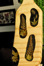 Cargar imagen en el visor de la galería, Bandeja con Mango: Encapsulado de Hojas
