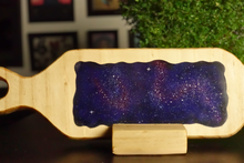 Cargar imagen en el visor de la galería, Bandeja con Mango: Universo, Pintura Encapsulada
