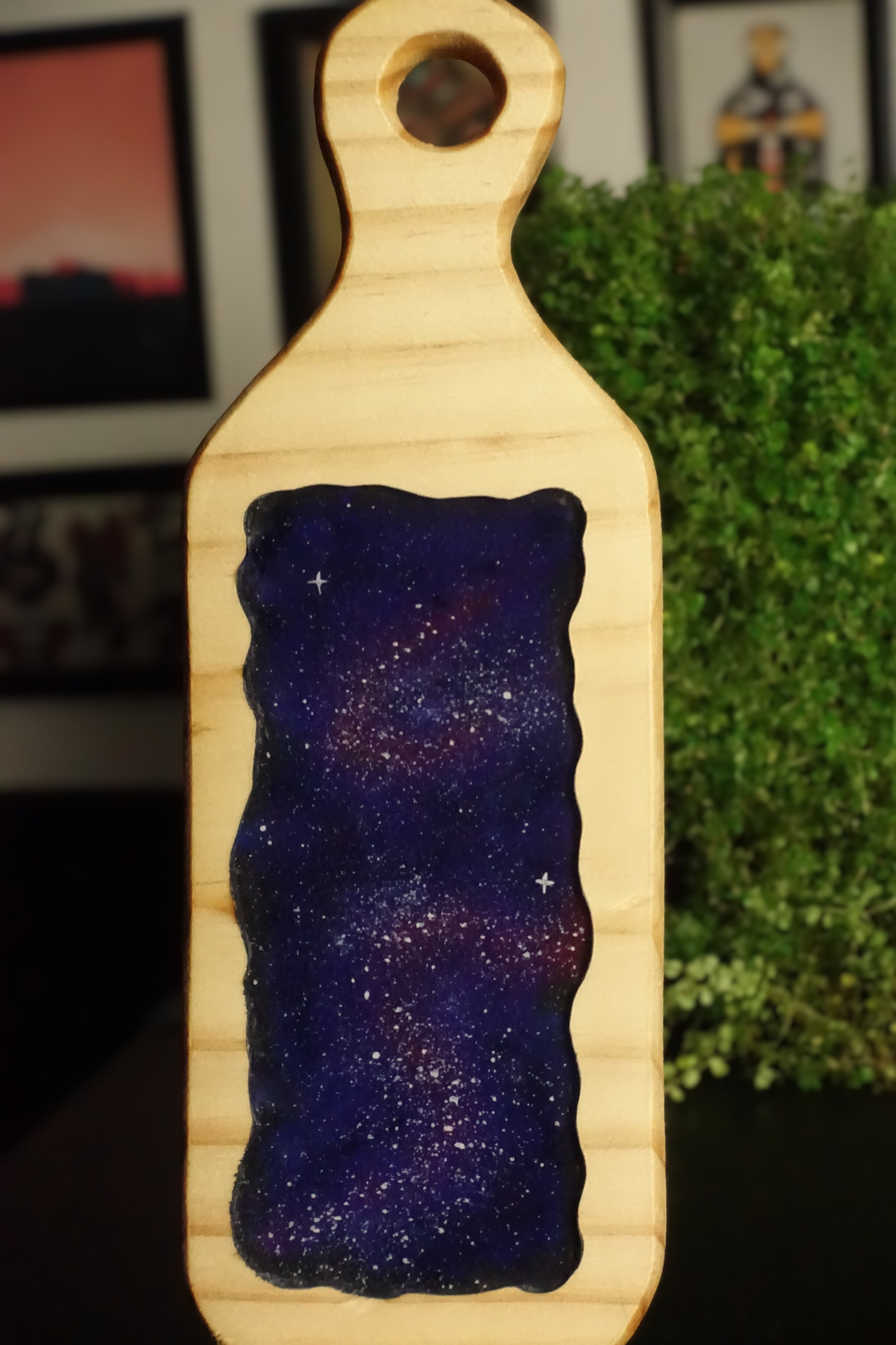 Bandeja con Mango: Universo, Pintura Encapsulada