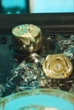 Cargar imagen en el visor de la galería, Cuadro Perfume Versace
